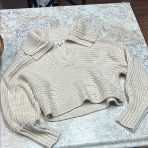 Cloud Ten Elegant Cream V-Neck Women's Sweater